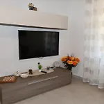 Residenza Del Sole アパート ラッパロ